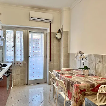 Tatil Evi Appia House Roma
