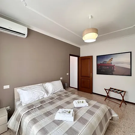 Appia House Roma